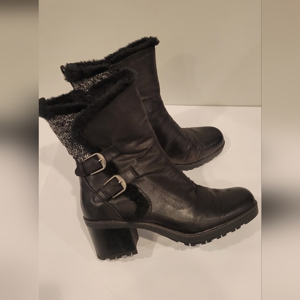 Baretraps Tevin Boot Black Womens Size 10 Medium. Rustic faux fur cottagecore